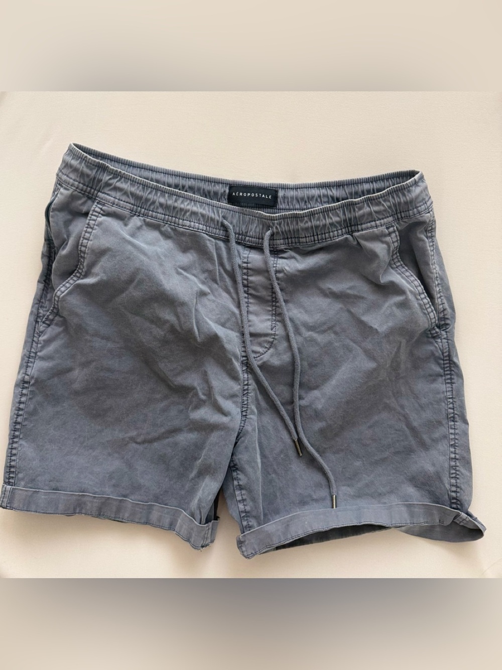 Aeropostale Men's Slate Gray Elastic Waist Shorts